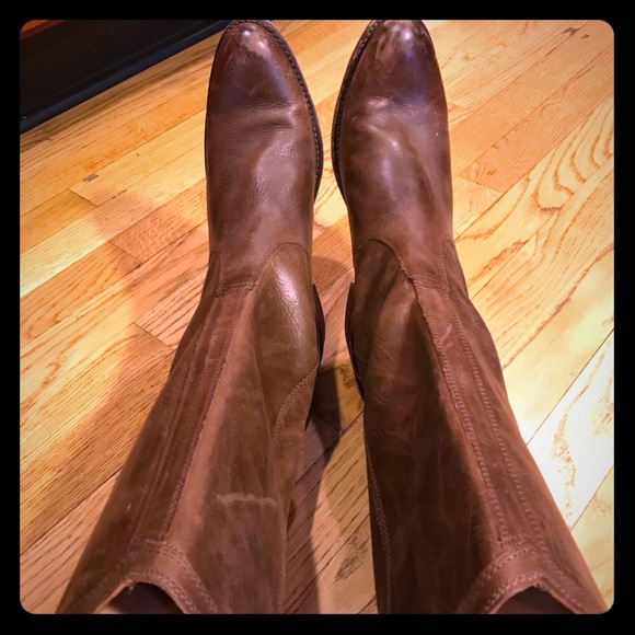 Fry boots - Picture 1 of 8